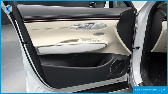 GENESIS GV70 2.5T GASOLINE 2WD