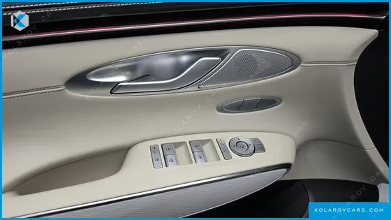 GENESIS GV70 2.5T GASOLINE 2WD