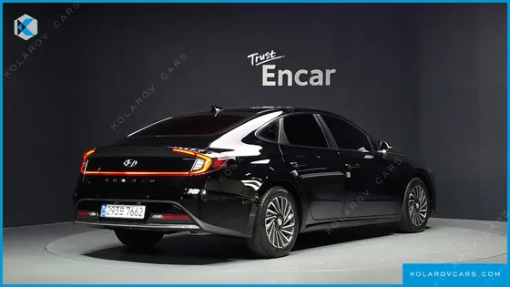 HYUNDAI SONATA PREMIUM PLUS
