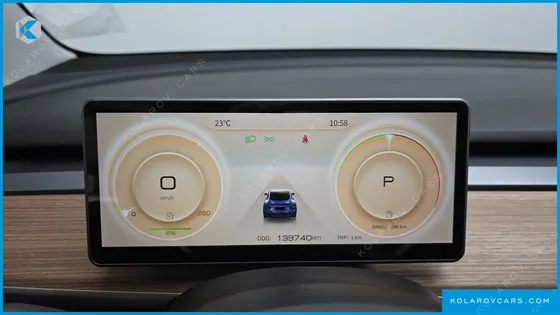 TESLA MODEL 3 STANDARD RANGE PLUE RWD