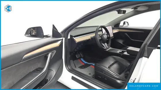 TESLA MODEL 3 LONG RANGE AWD
