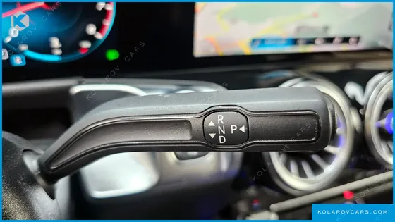 MERCEDES GLB-CLASS GLB220
