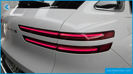 GENESIS GV70 2.5T GASOLINE 2WD