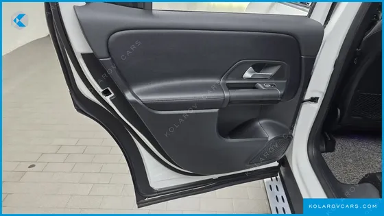 MERCEDES GLB-CLASS GLB200 D