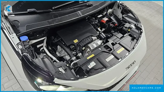 PEUGEOT 3008 1.2 PURE TECH ALLURE