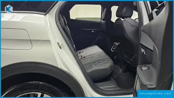 PEUGEOT 3008 1.2 PURE TECH ALLURE
