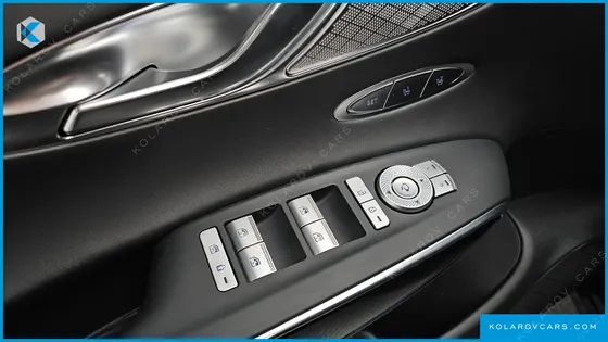 GENESIS GV70 2.5T GASOLINE 2WD