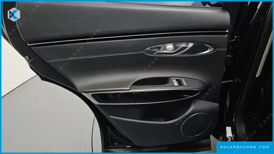 GENESIS GV70 2.5T GASOLINE 2WD
