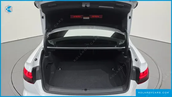 AUDI A4 40 TFSI PREMIUM