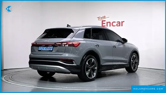 AUDI Q4 E-TRON 40 PREMIUM