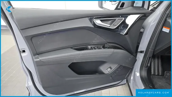 AUDI Q4 E-TRON 40 PREMIUM