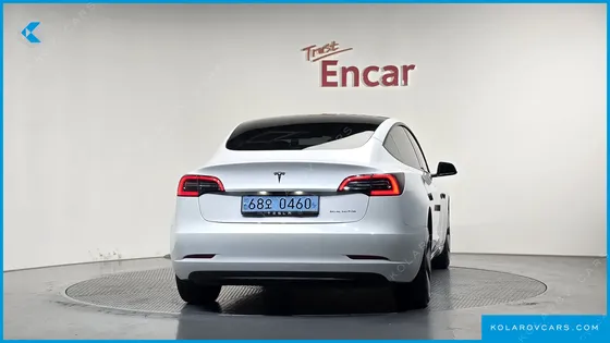 TESLA MODEL 3 LONG RANGE AWD