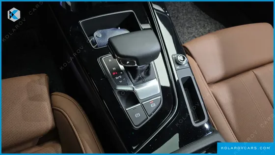 AUDI A4 40 TFSI PREMIUM