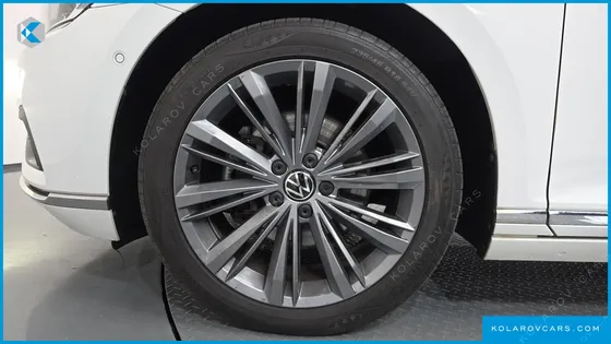VOLKSWAGEN PASSAT 2.0 TDI 4MOTION PRESTIGE