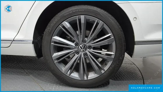 VOLKSWAGEN PASSAT 2.0 TDI 4MOTION PRESTIGE