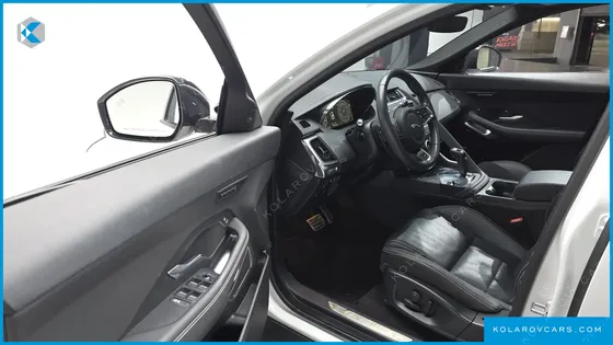 JAGUAR E-PACE R250 R-DYNAMIC SE