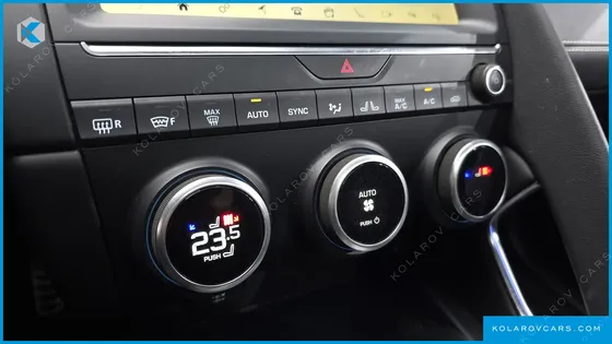 JAGUAR E-PACE R250 R-DYNAMIC SE