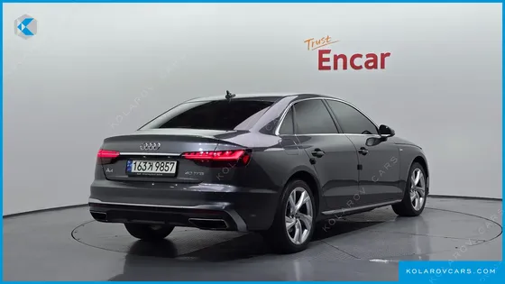 AUDI A4 40 TFSI PREMIUM
