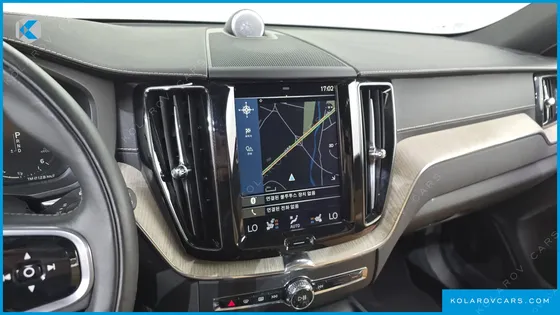 VOLVO XC60 D4 INSCRIPTION