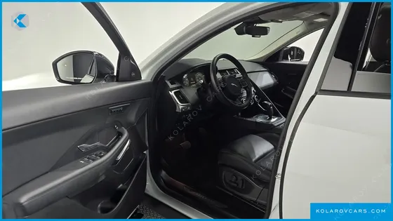 JAGUAR E-PACE P250 SE