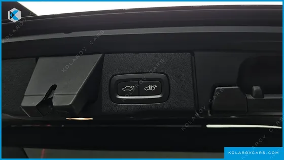 VOLVO XC60 B6 INSCIRTION
