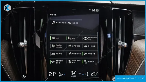 VOLVO XC60 B6 INSCIRTION