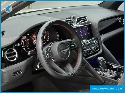 BENTLEY BENTAYGA 4.0 V8 BASE
