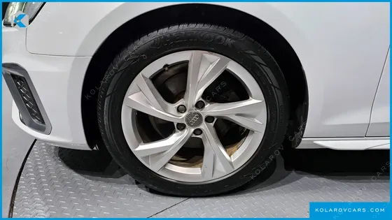 AUDI A4 35 TDI PREMIUM