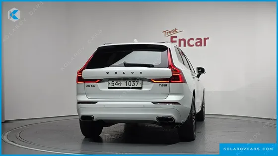 VOLVO XC60 T8 INSCRIPTION