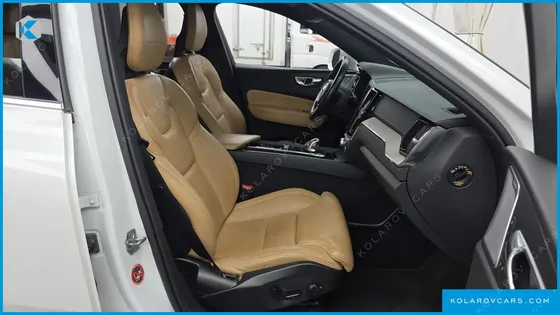 VOLVO XC60 T8 INSCRIPTION
