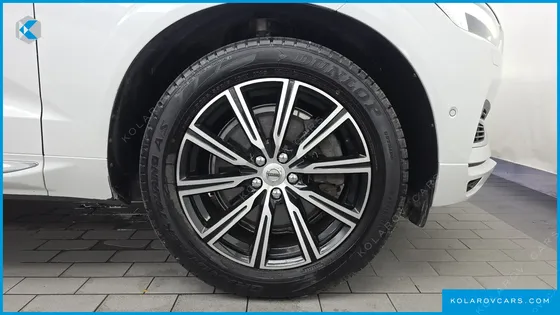 VOLVO XC60 T8 INSCRIPTION