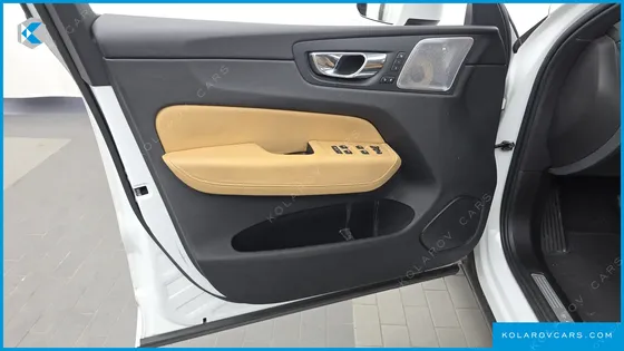VOLVO XC60 T8 INSCRIPTION
