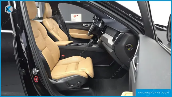 VOLVO XC60 D5 INSCRIPTION
