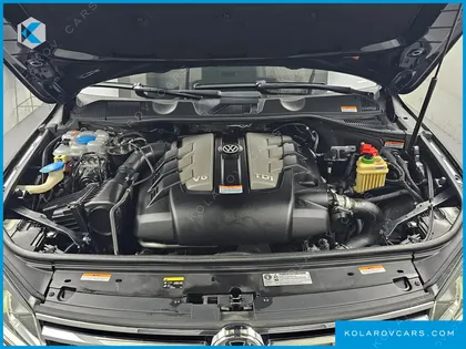 VOLKSWAGEN TOUAREG V6 3.0 TDI R-LINE