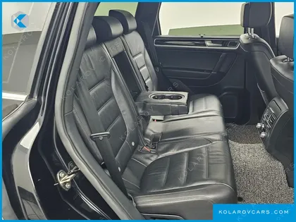VOLKSWAGEN TOUAREG V6 3.0 TDI R-LINE