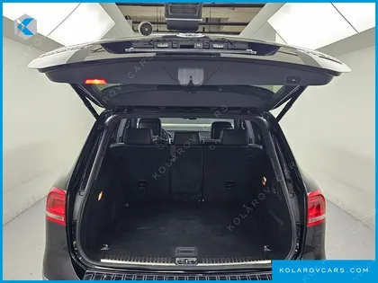 VOLKSWAGEN TOUAREG V6 3.0 TDI R-LINE