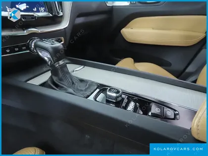 VOLVO XC60 T6 INSCRIPTION