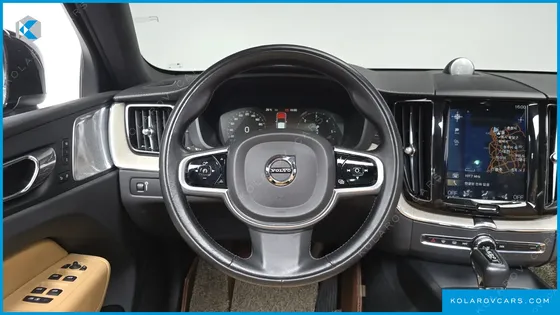 VOLVO XC60 D5 INSCRIPTION