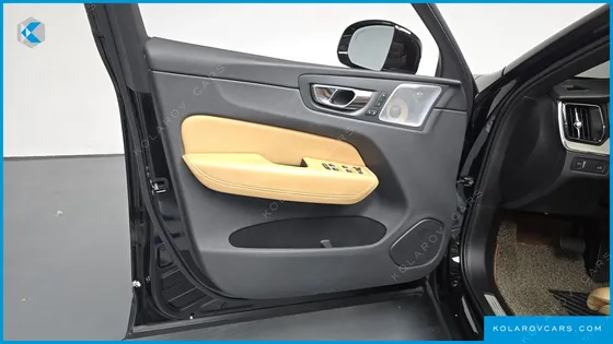 VOLVO XC60 D5 INSCRIPTION