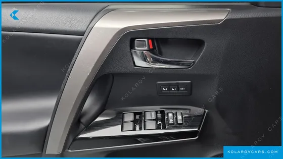 TOYOTA RAV4 2.5 4WD HYBRID