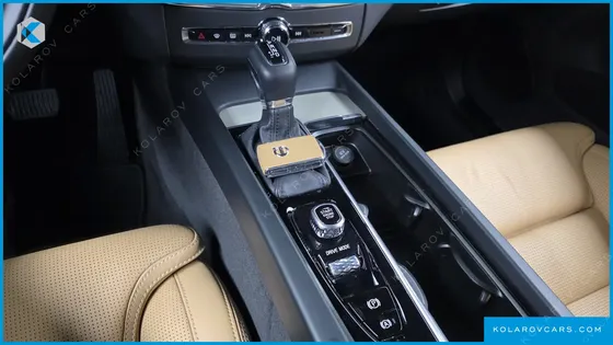 VOLVO XC60 T6 INSCRIPTION