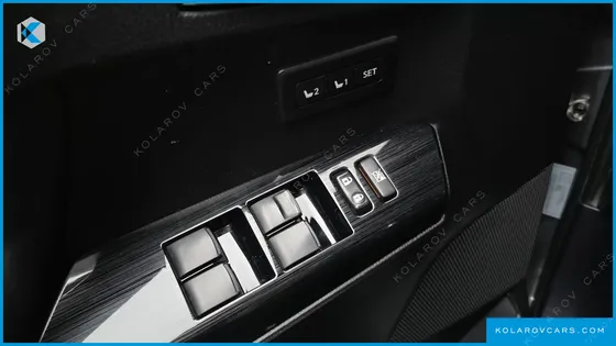 TOYOTA RAV4 2.5 4WD HYBRID