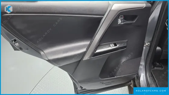 TOYOTA RAV4 2.5 4WD HYBRID