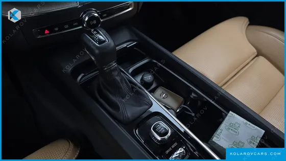 VOLVO XC60 T6 INSCRIPTION