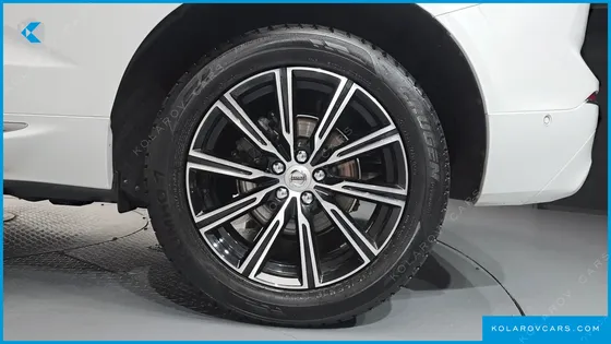 VOLVO XC60 D4 INSCRIPTION