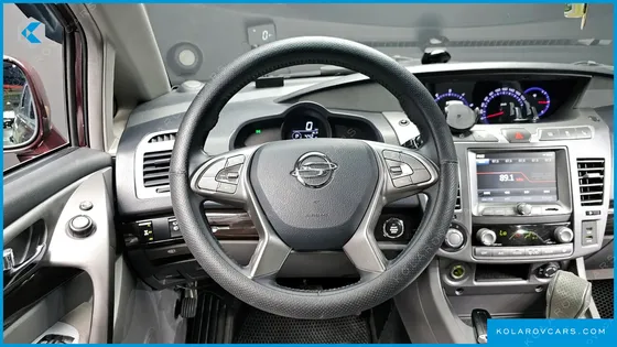 KGM - SSANGYONG KORANDO 4WD TX 9-SEATER