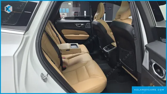 VOLVO XC60 T6 INSCRIPTION