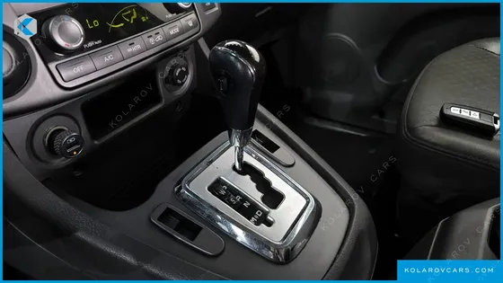 KGM - SSANGYONG KORANDO 4WD TX 9-SEATER