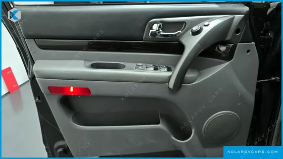KGM - SSANGYONG KORANDO 4WD TX 9-SEATER