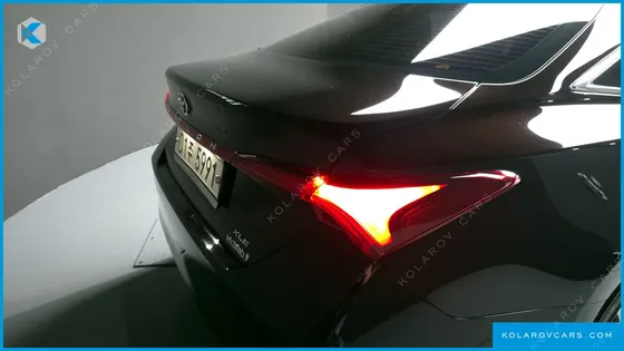TOYOTA AVALON 2.5 HYBRID
